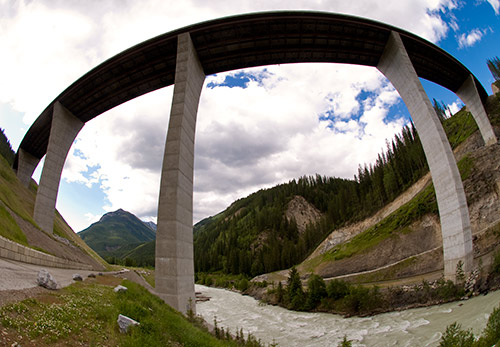 new bridge at kicking horse pass