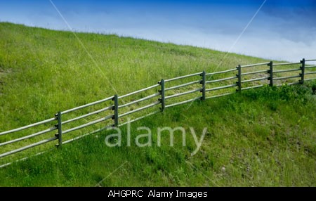 alex's stock photo of a fence